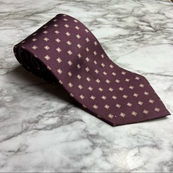 Valentino Paris 100% Silk Tie 3.5" - Picture 1 of 6